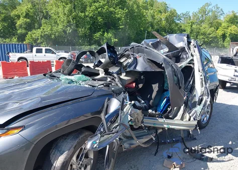 2023 Hyundai Tucson Sel z USA, uszkodzony, nr VIN KM8JB3AE2PU253930